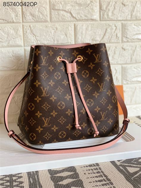 louis vuitton bucket bag pink inside|bucket bag Louis Vuitton monogram.